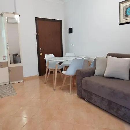 Glen's At Qerret Appartement Golem (Tirana)