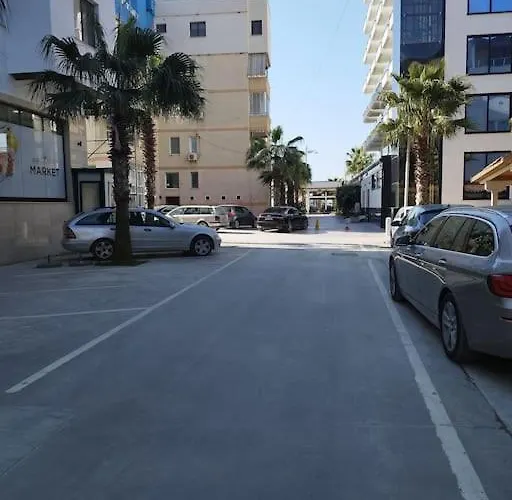 Glen's At Qerret Golem (Tirana)